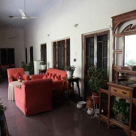 Loharu House Bed & Breakfast ชัยปุระ ภายนอก รูปภาพ