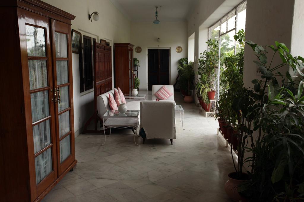 Loharu House Bed & Breakfast ชัยปุระ ภายนอก รูปภาพ